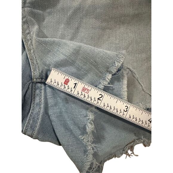 Levi’s signature womens cut off modern shorts sz 12 - Picture 6 of 8